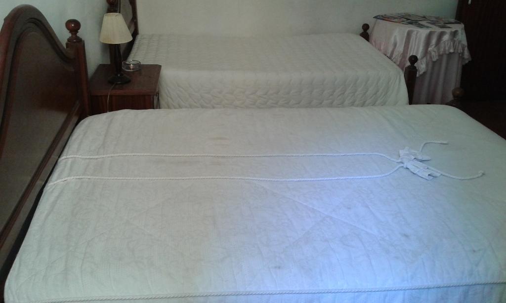 Gasthuis Casa De Boa Noite *